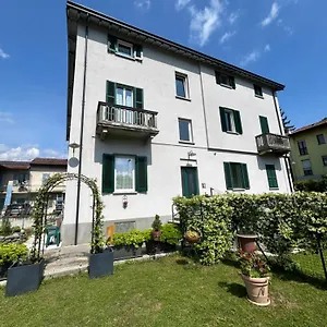 Dom wakacyjny Acchiappasogni House, Malgrate
